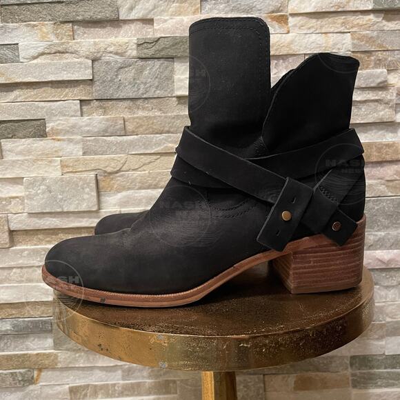 UGG 10 Elora Black Nubuck Leather Boots | Western Revival, Punk Rock, Foldover - Picture 3 of 12